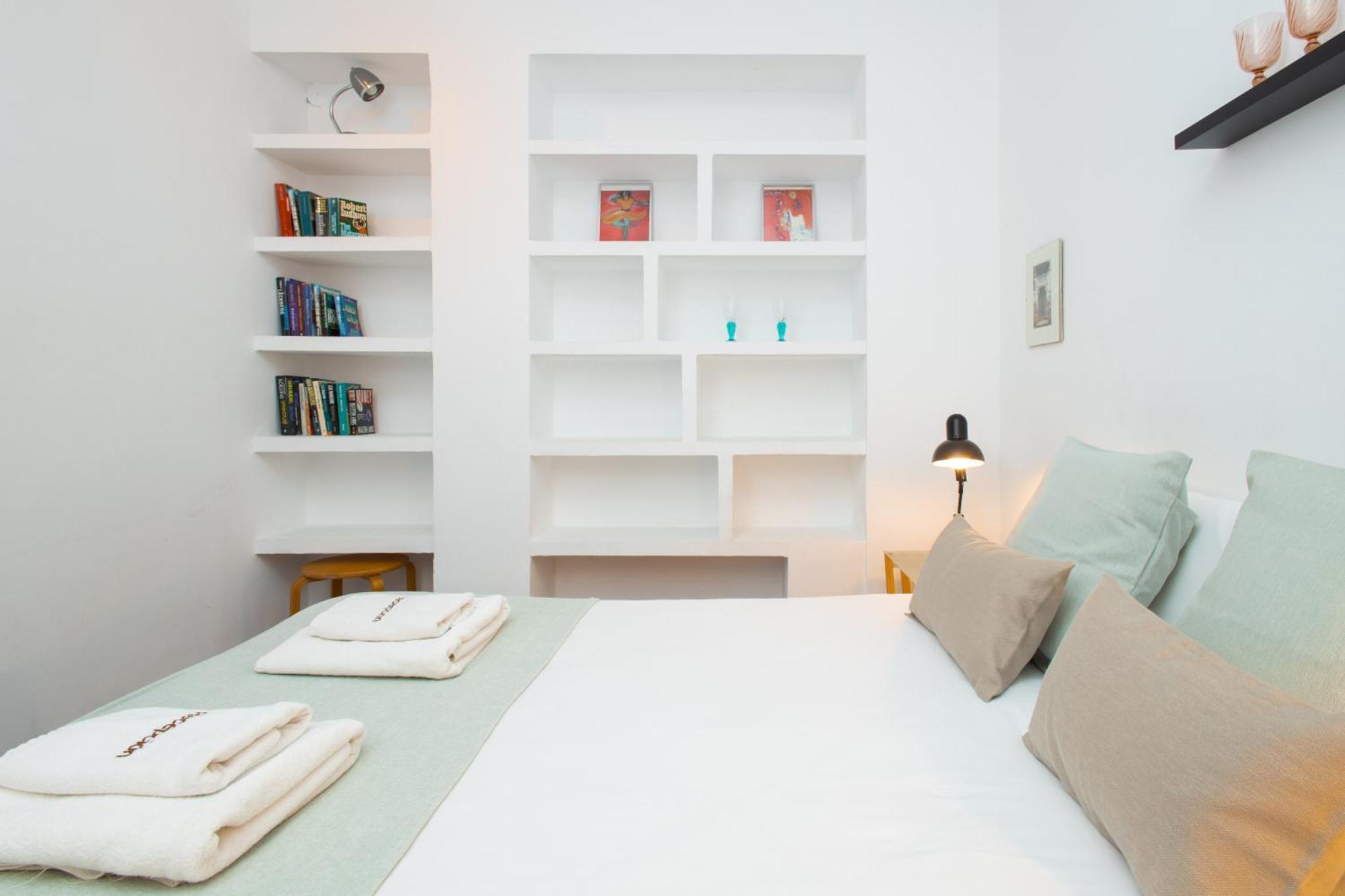C92 - Rustic Two Bedrooms Apartment With Terrace 马拉加 外观 照片