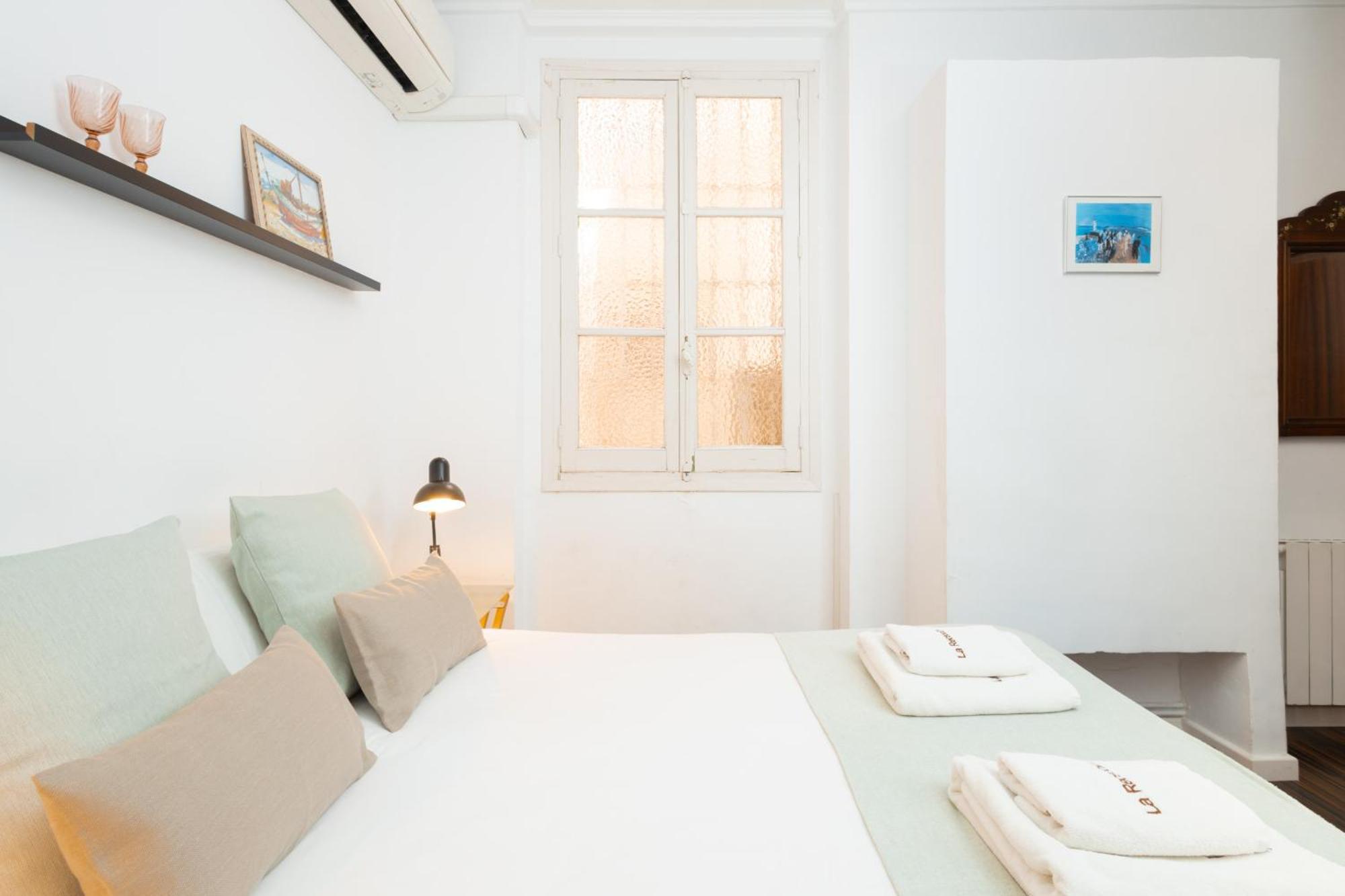 C92 - Rustic Two Bedrooms Apartment With Terrace 马拉加 外观 照片