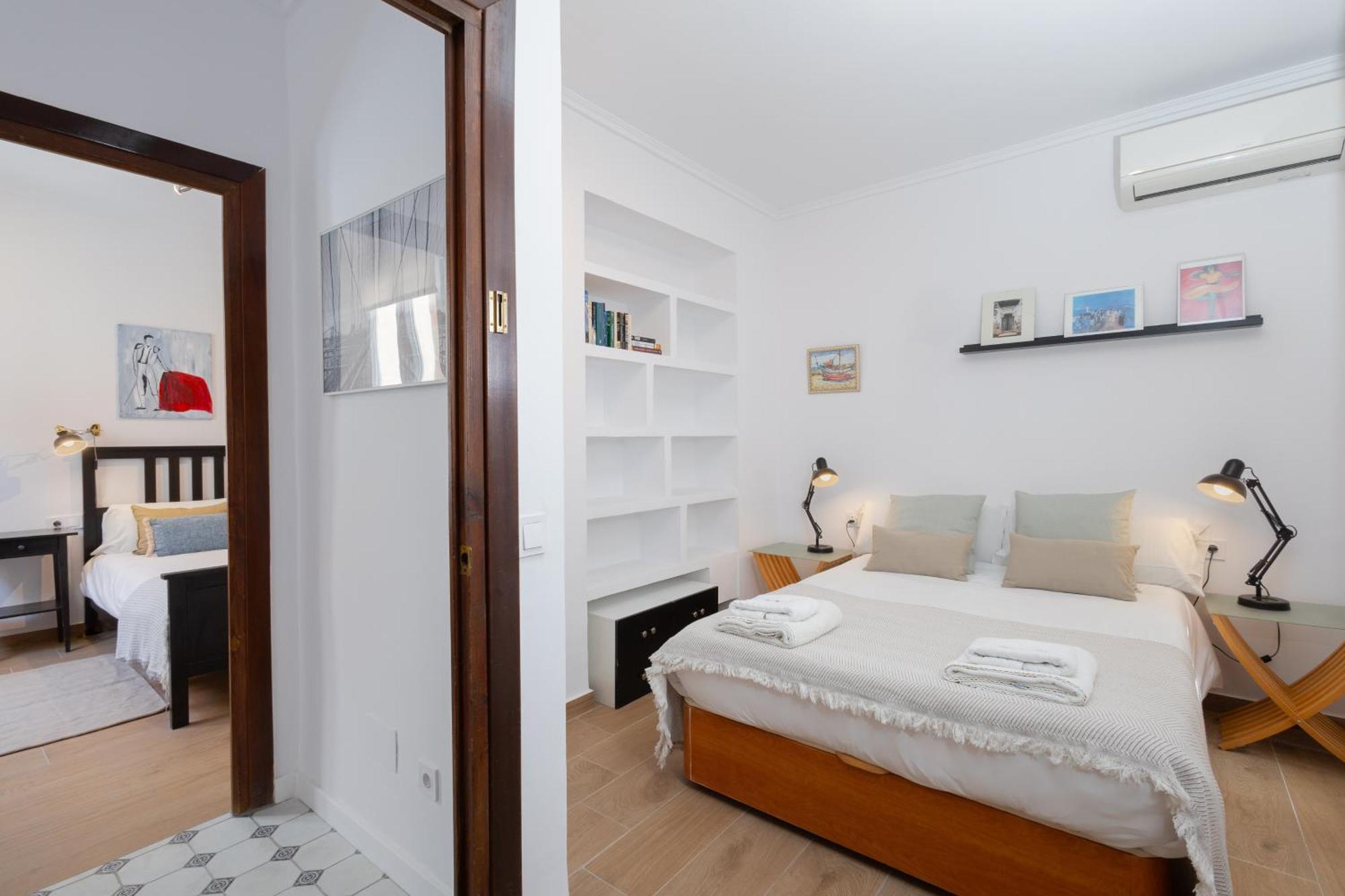 C92 - Rustic Two Bedrooms Apartment With Terrace 马拉加 外观 照片
