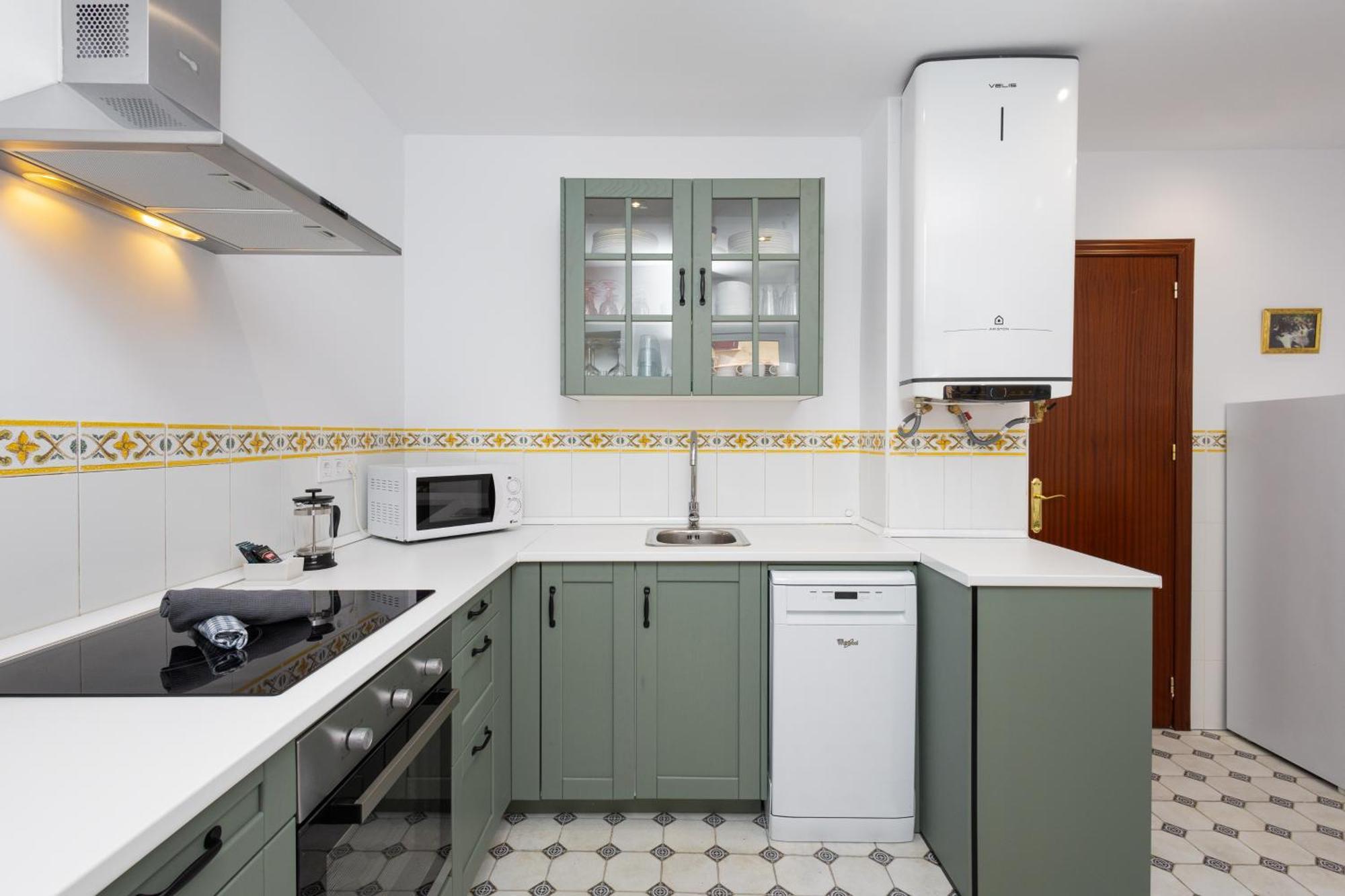 C92 - Rustic Two Bedrooms Apartment With Terrace 马拉加 外观 照片